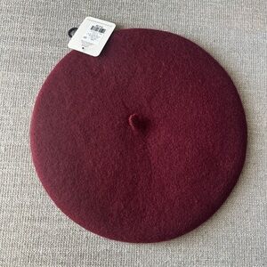 NWT La Express Chic Maroon Wool Beret